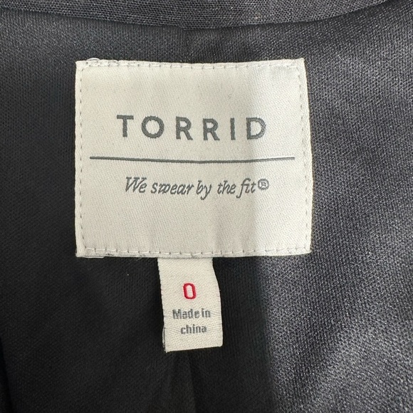 Torrid Linen Blend Black Blazer Sz L/12 - Picture 9 of 10